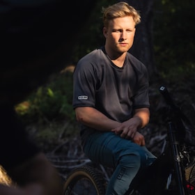 JERSEY TECH LOGO SS Kurzarm MTB Bikeshirt