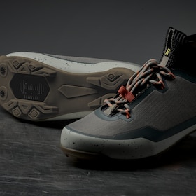 ADVENTURE ALL SEASON SHOE Cycling Shoes