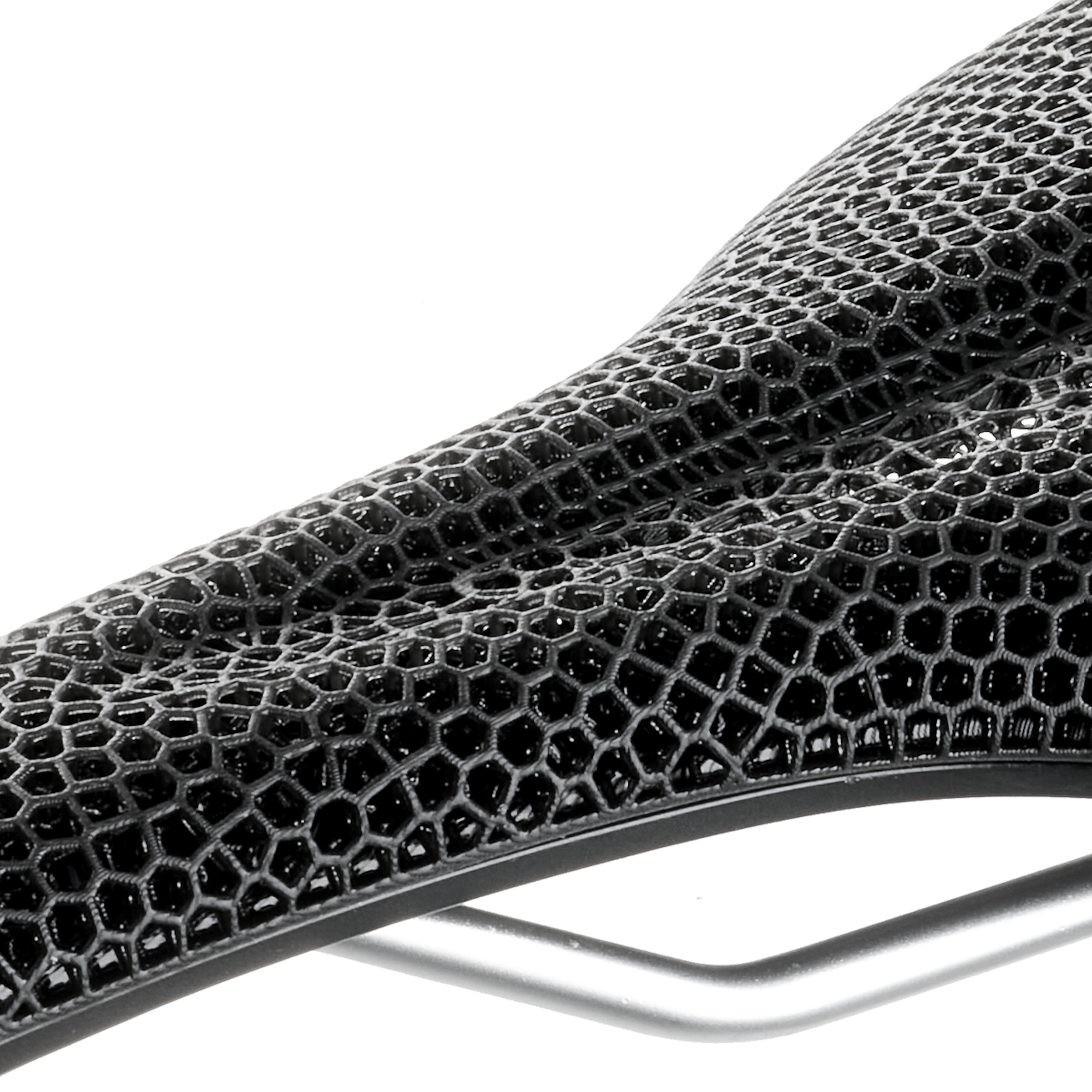 Comb RG Saddle with 3D Matrix