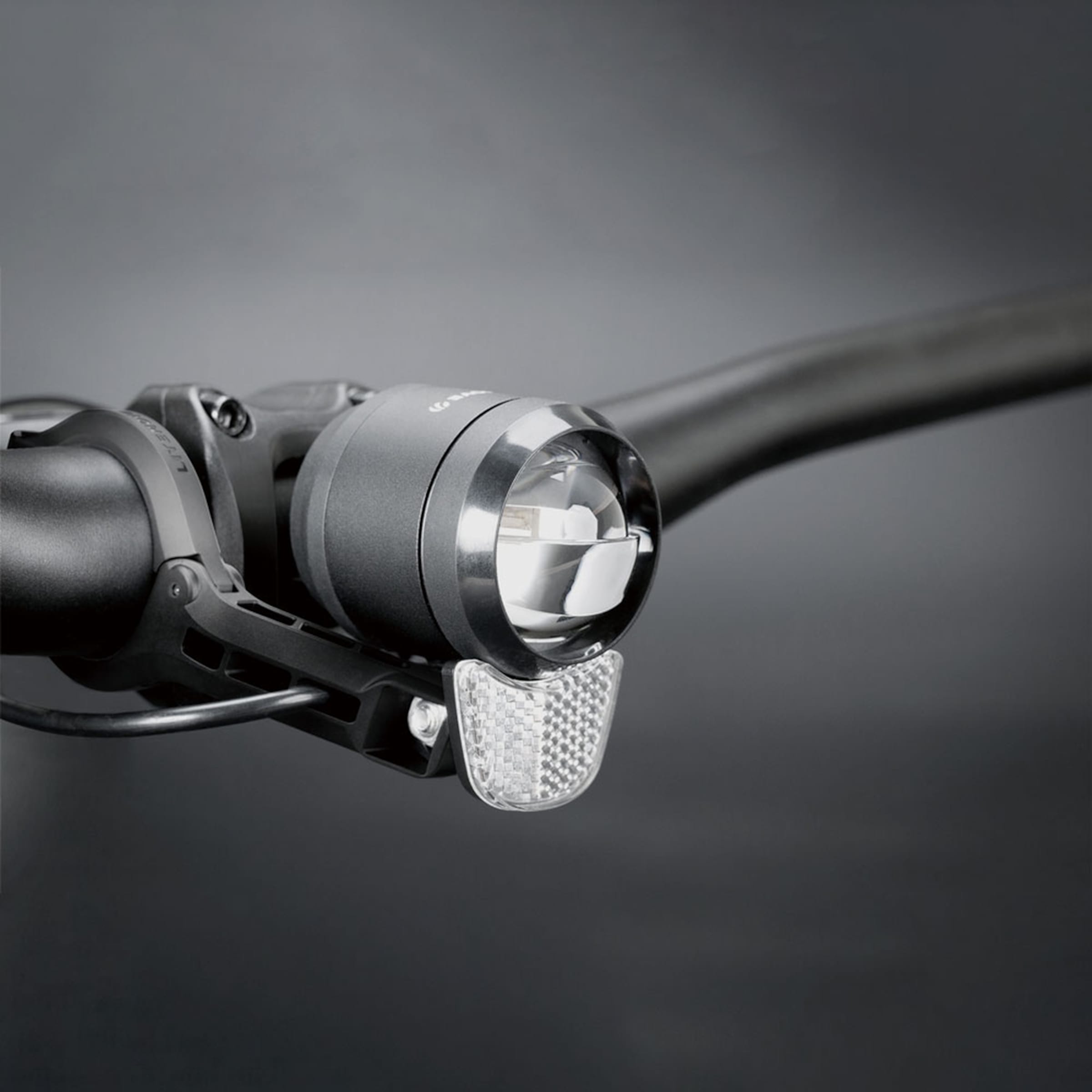 Headlight Handlebar Mount universal